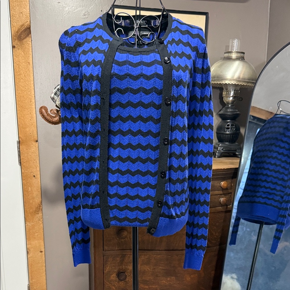 August Silk Chevron Patterned 2Pc Cardigan and Tank in Blue and Black